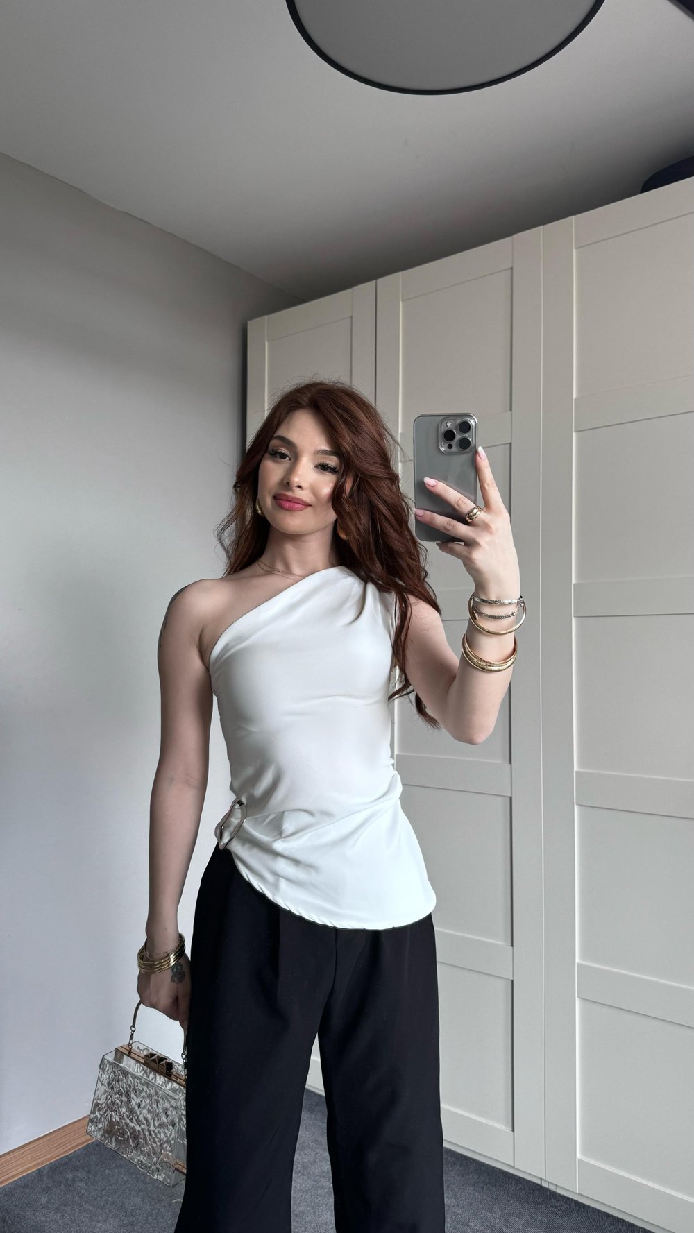 Marka Gümüş Toka Bluz Beyaz