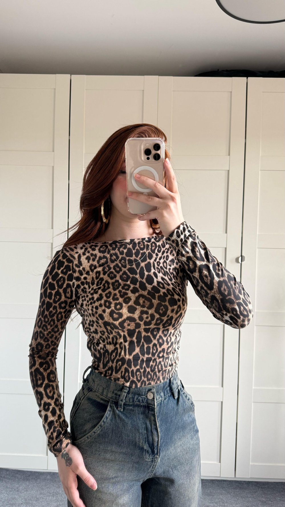Sırtı Açık Uzun Kol Bluz Leopar