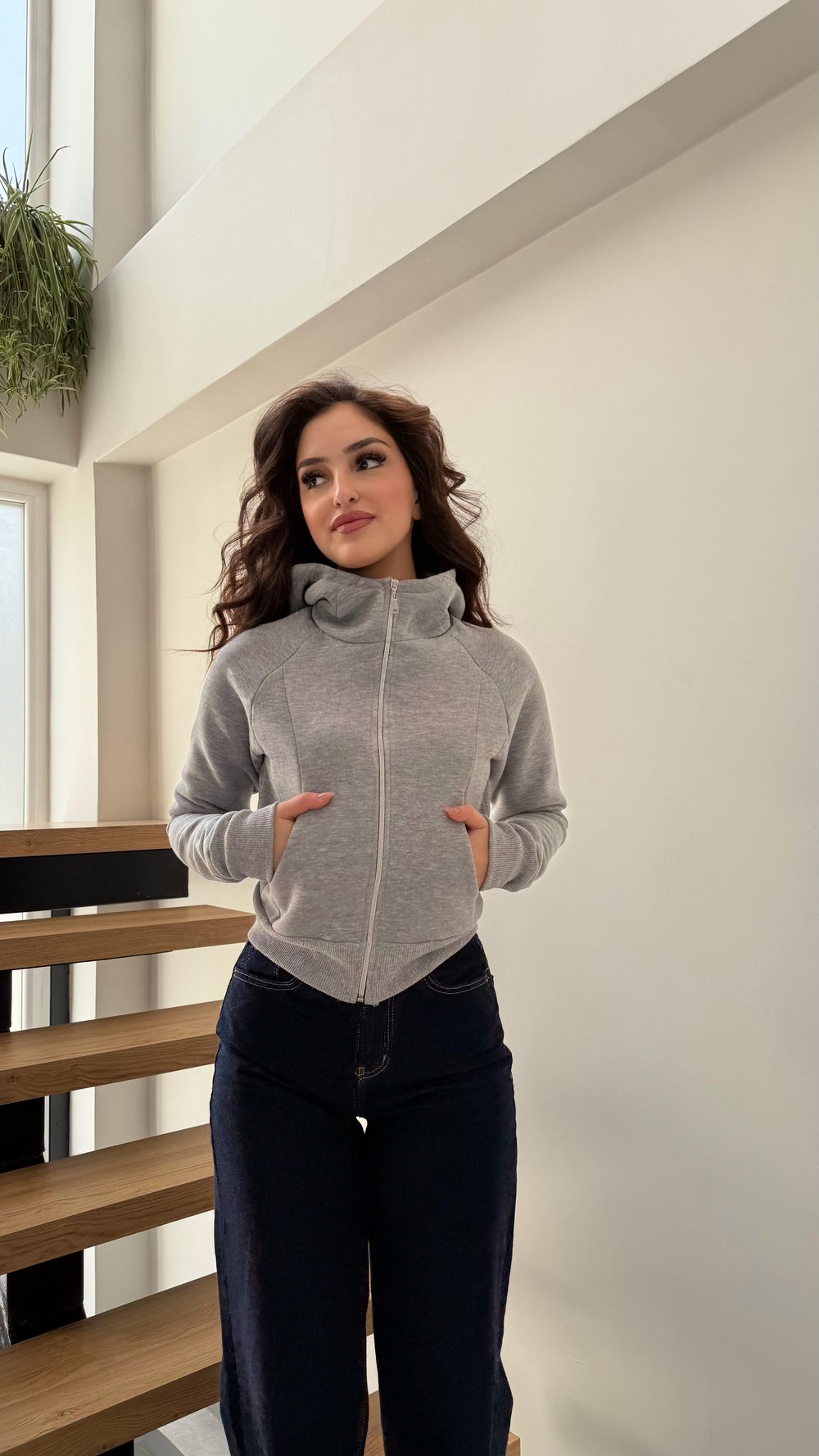 Uzun Kollu Fermuarlı Kapüşonlu Sweatshirt Gri 