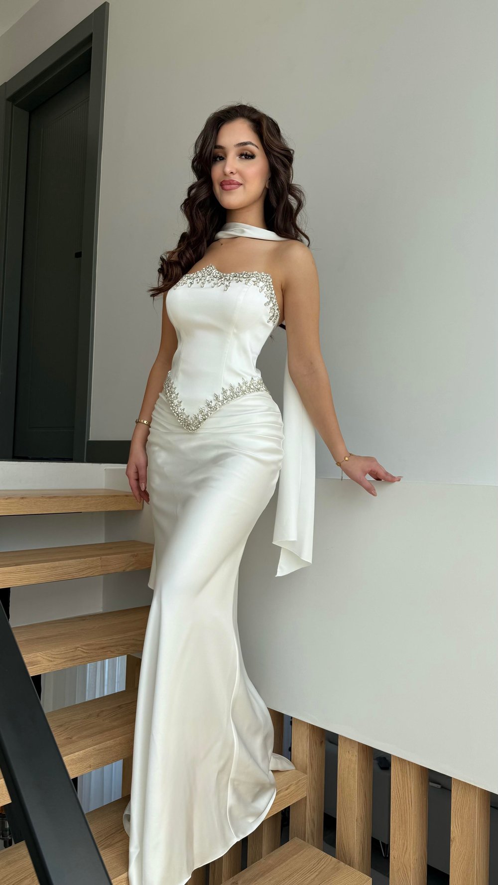 Voila Beyaz Kristal Abiye