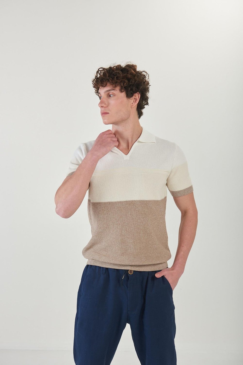 3 Parçalı Triko Yakalı T-Shirt