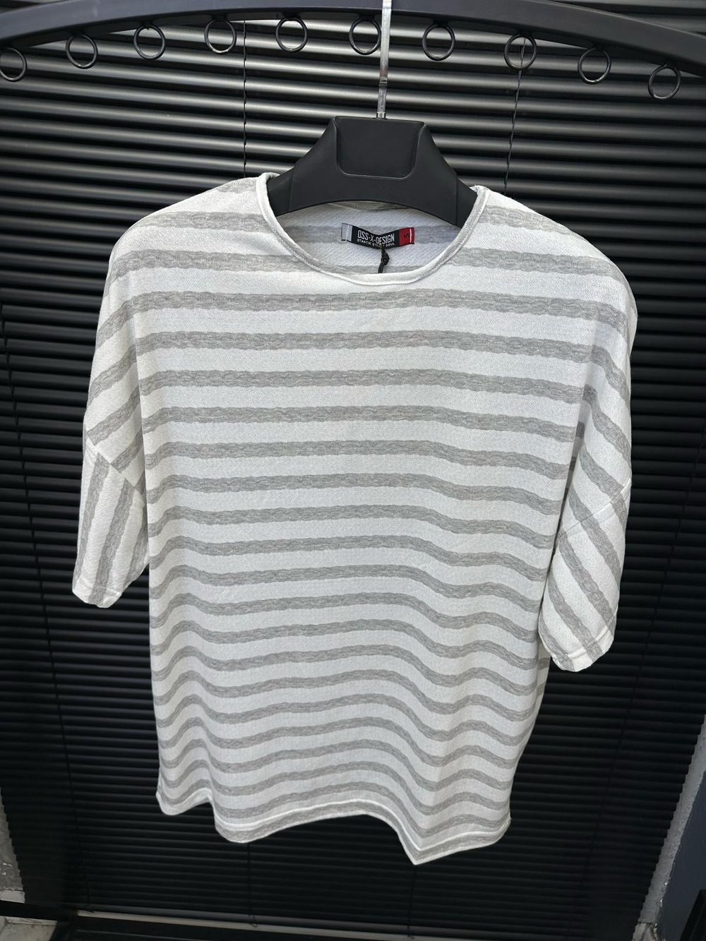 Jakar Çizgili Örme T-Shirt