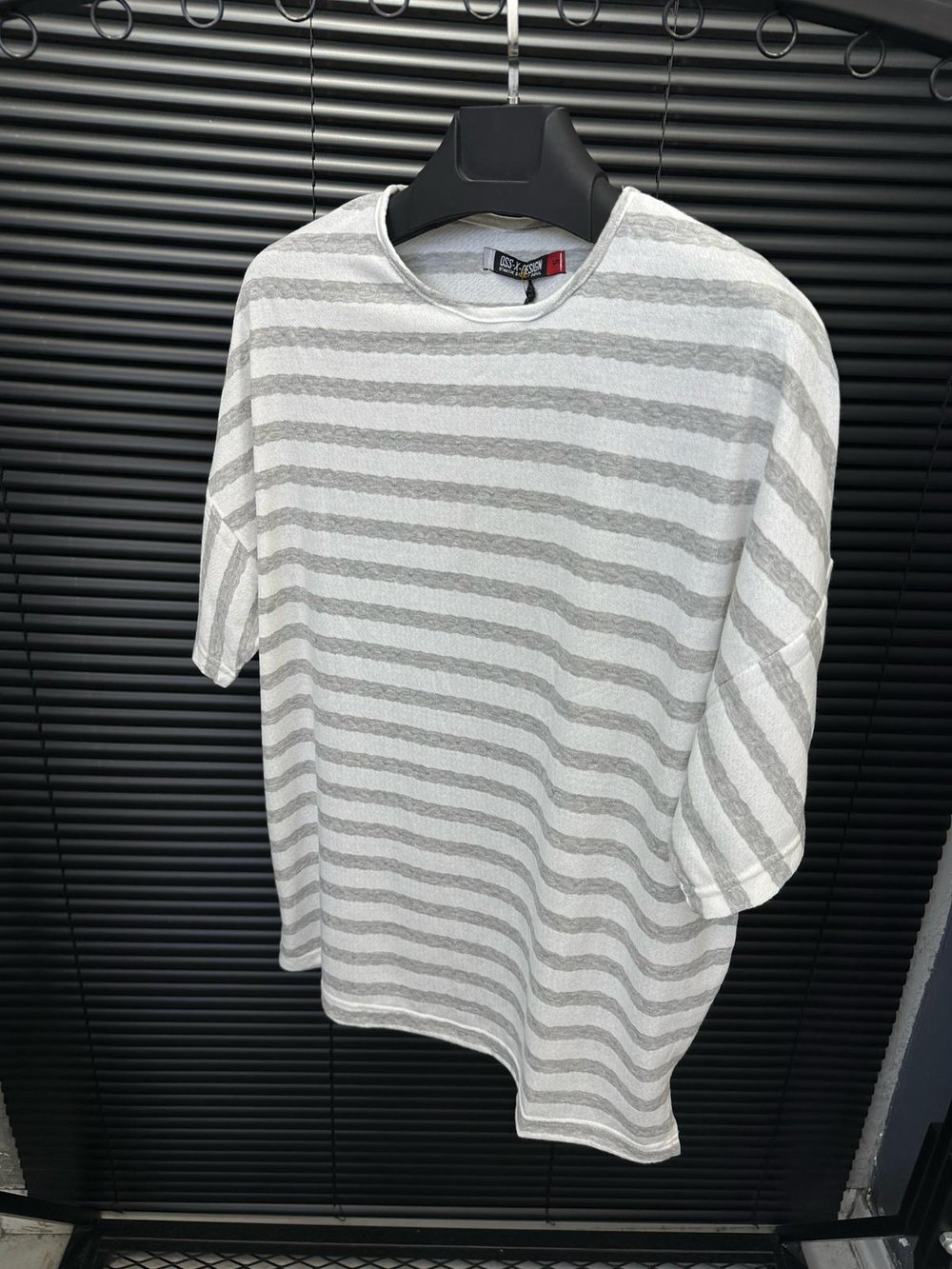 Jakar Çizgili Örme T-Shirt