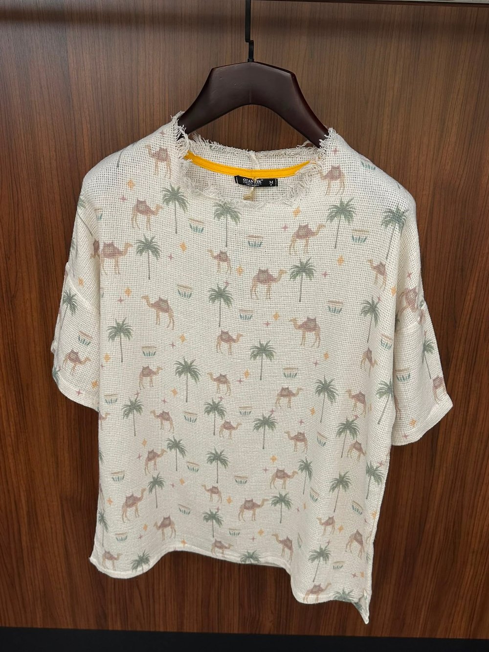 Nora Dijital Baskılı Buldan Kafes T-Shirt