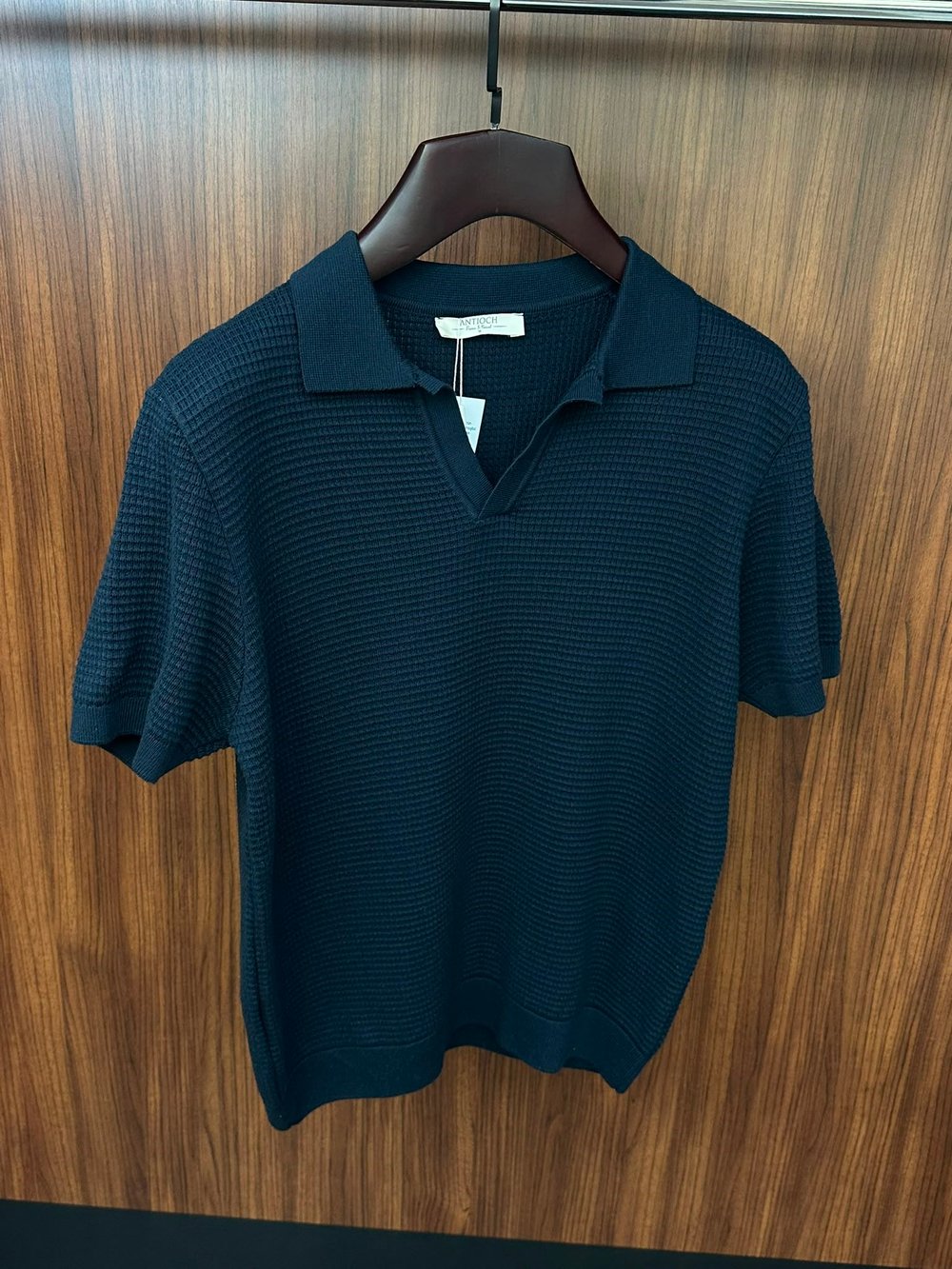 Pirinç Örme Yakalı Triko T-Shirt