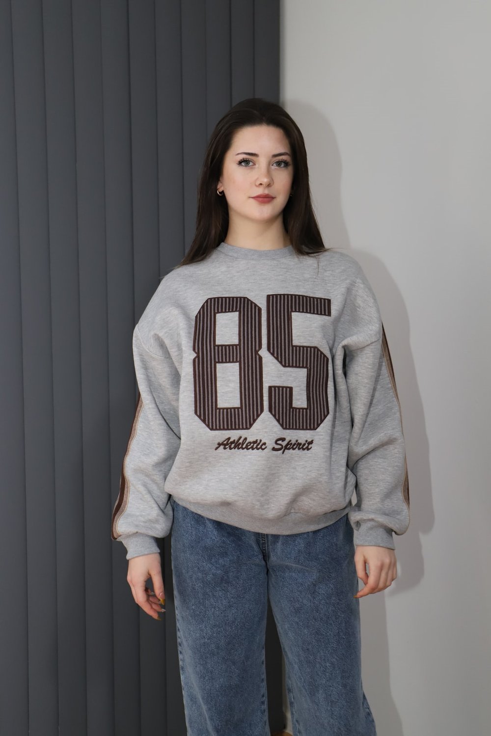 aplike-nakisli-oversize-sweatshirt-gri--6af29.jpg