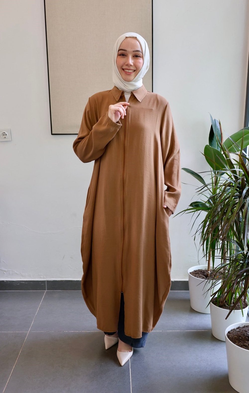 Giy Çık Kap Model Yırtmaç Detay - Taba