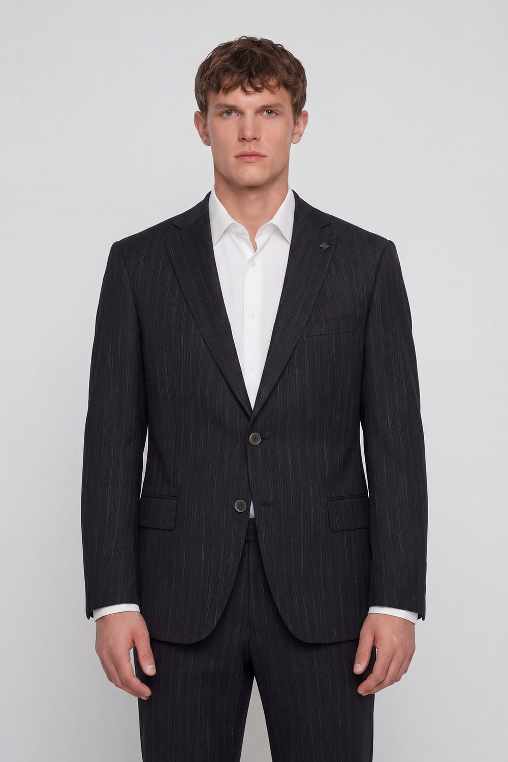 Siyah SUIT