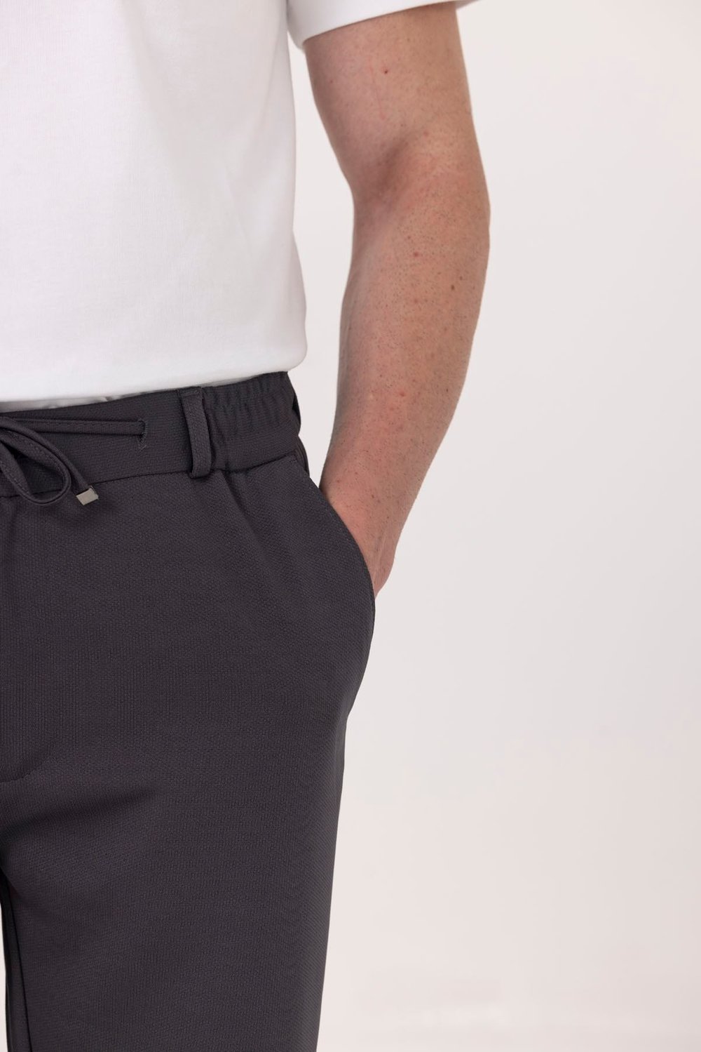 Antrasit Dokulu Arka Lastikli Köprü Kemerli Bağcıklı Slim Fit Jogger Pantolon