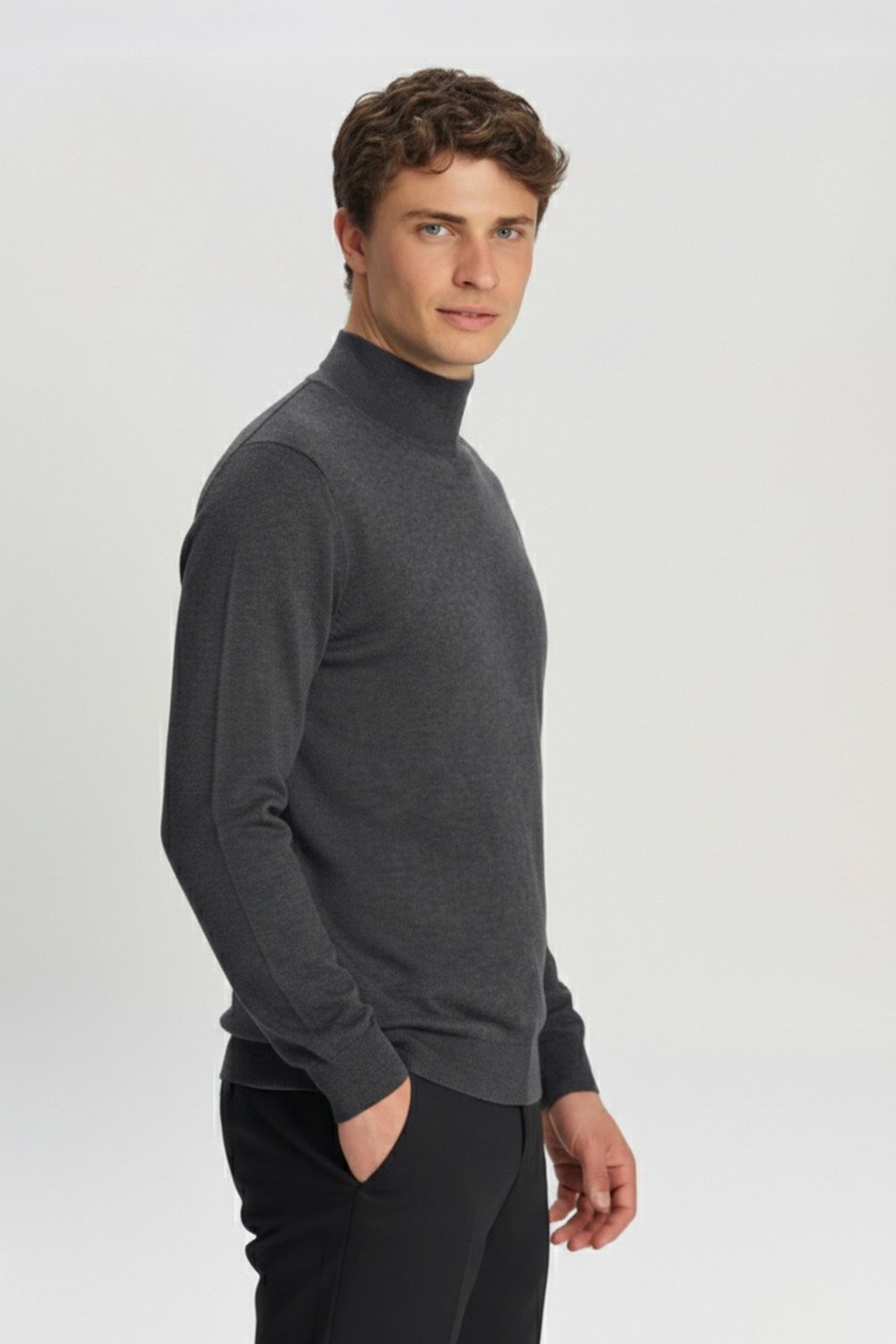 Antrasit Regular Fit Pamuklu Yarım Balıkçı Yaka Erkek Triko Kazak