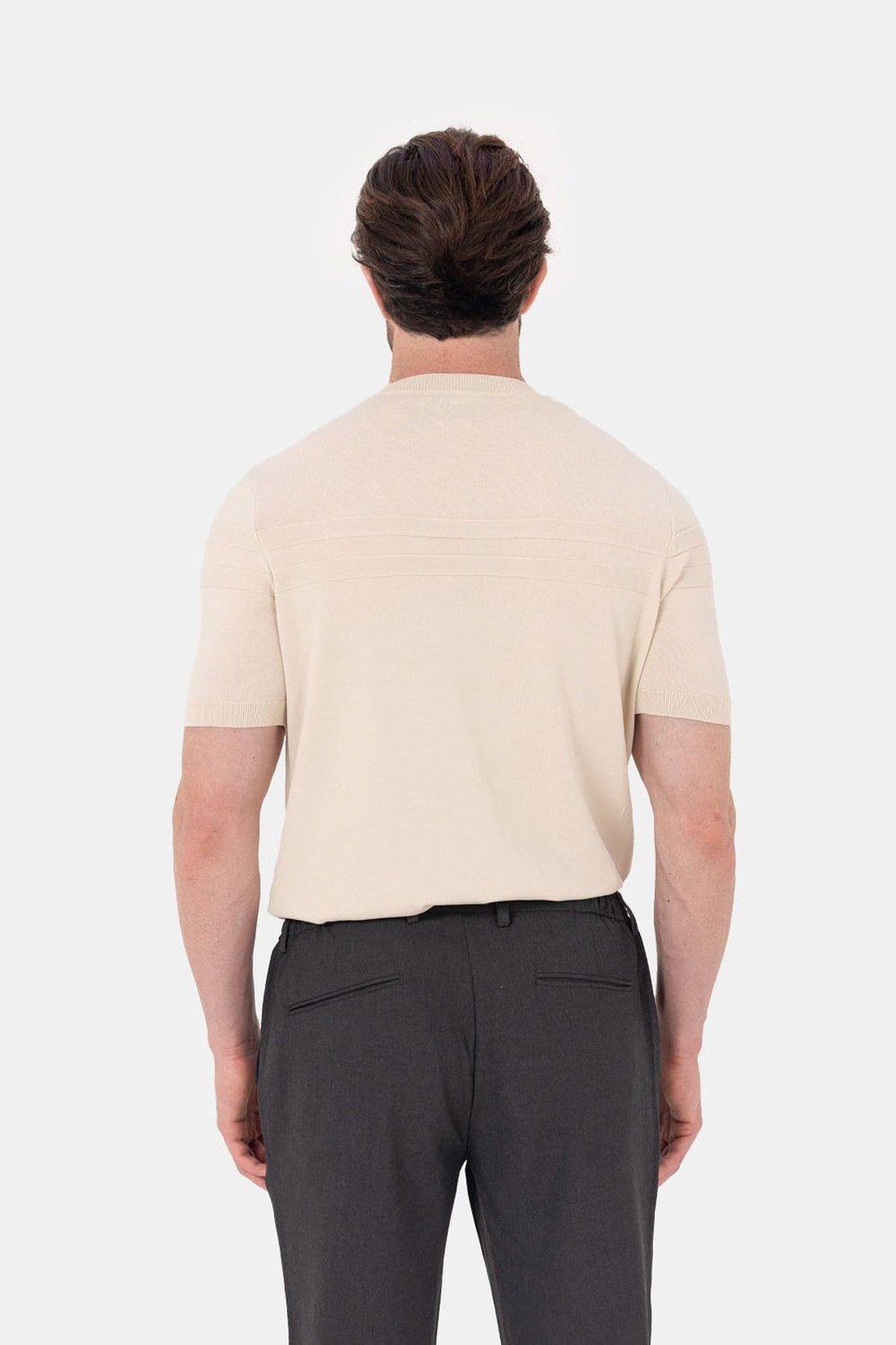 Bej Bisiklet Yaka Jakarlı Triko T-shirt