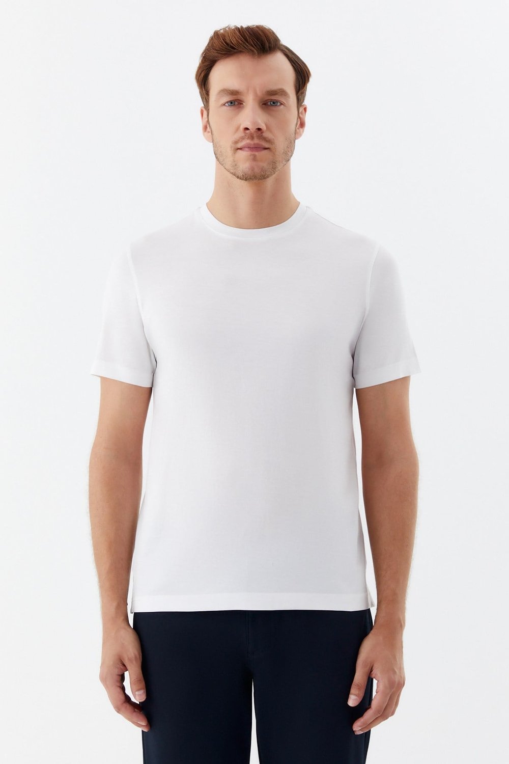 Beyaz %100 Pamuk Regular Fit Bisiklet Yaka Basic T-shirt