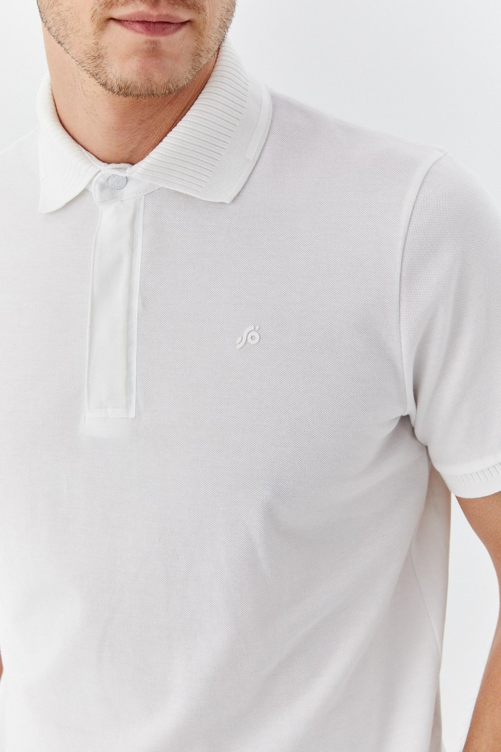 Ekru %100 Pamuk Gizli Fermuarlı Polo Yaka T-shirt 