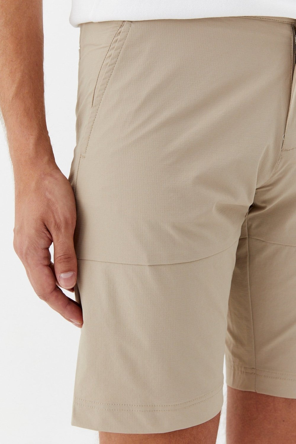 Bej Regular Fit Pamuklu Yan Cepli Normal Bel Bermuda Şort