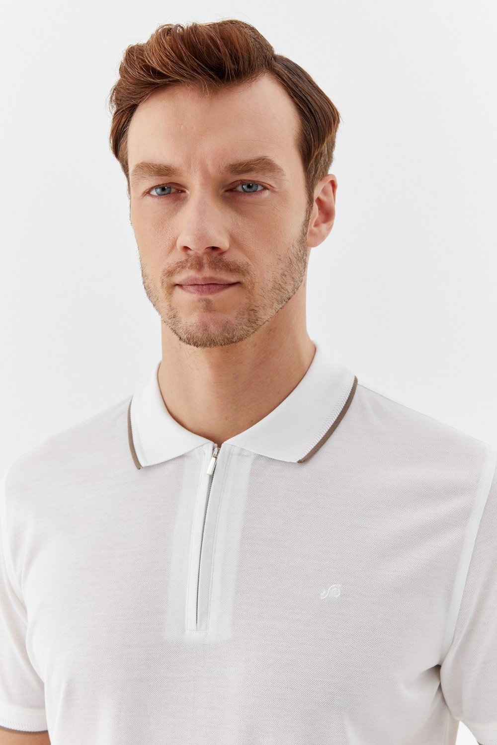 Beyaz Regular Fit %100 Pamuk Fermuarlı Polo Yaka T-shirt