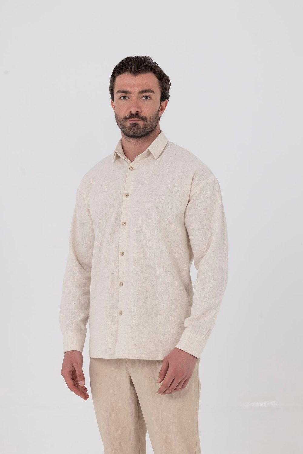 Ekru Regular Fit Keten Görünümlü %100 Pamuk Gömlek