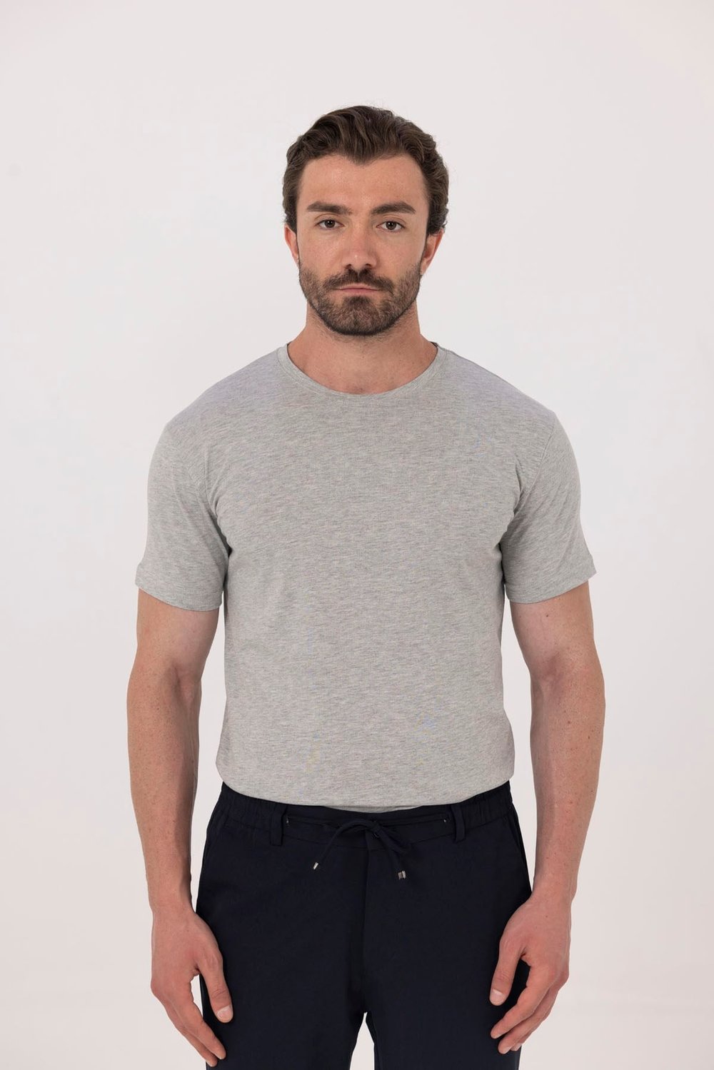 Gri %100 Pamuk Bisiklet Yaka Düz Renk Basic T-Shirt