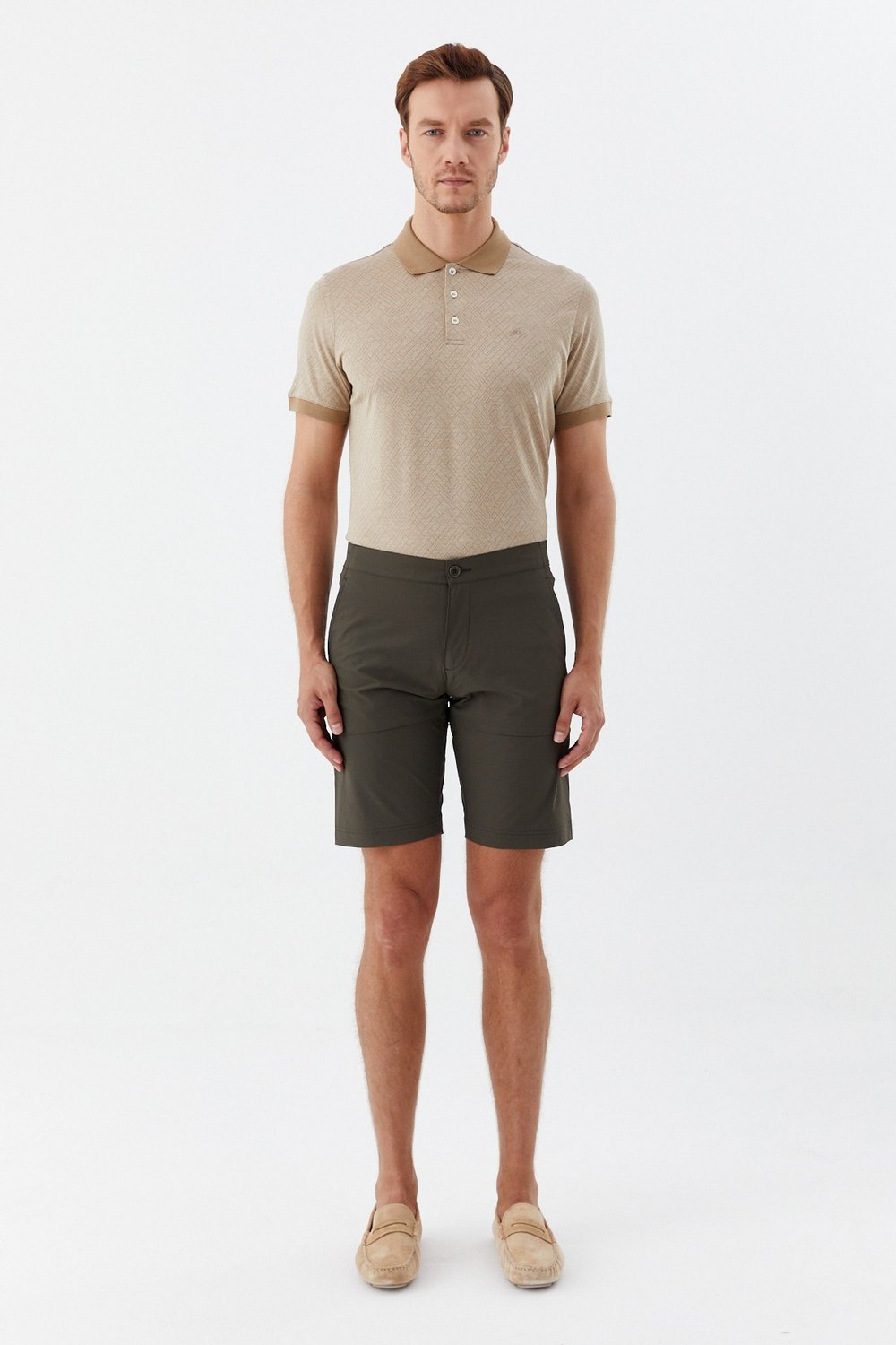 Haki Regular Fit Pamuklu Yan Cepli Normal Bel Bermuda Şort