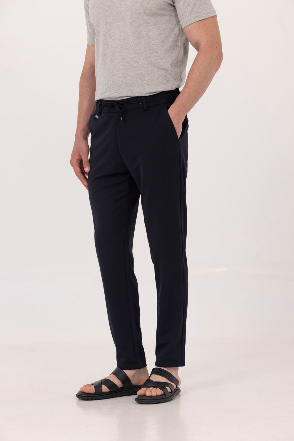 Lacivert Dokulu Arka Lastikli Köprü Kemerli Bağcıklı Slim Fit Jogger Pantolon