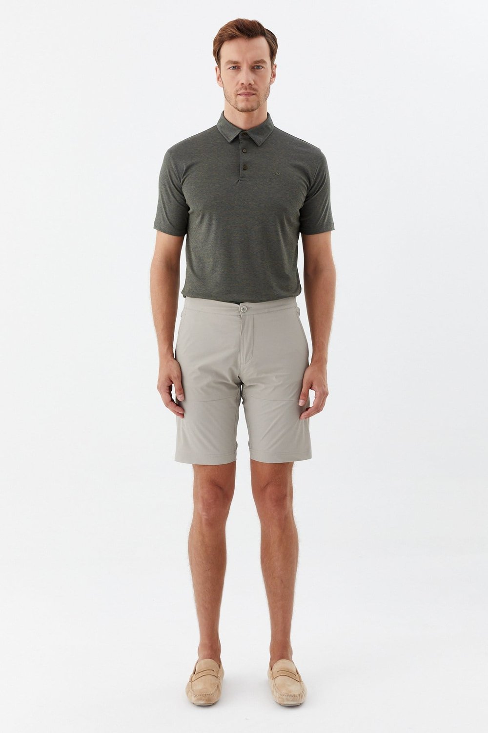 Taş Regular Fit Pamuklu Yan Cepli Normal Bel Bermuda Şort