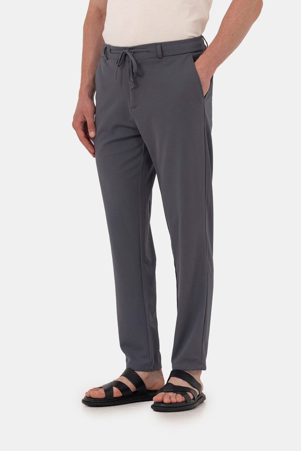 Füme Dokulu Arka Lastikli Köprü Kemerli Bağcıklı Slim Fit Jogger Pantolon