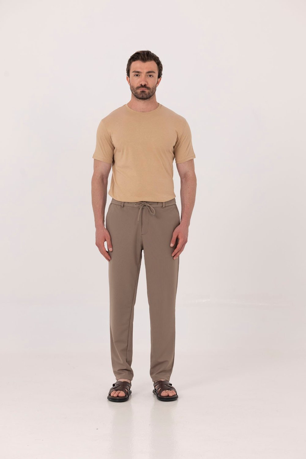 Kahve %100 Pamuk Bisiklet Yaka Düz Renk Basic T-Shirt