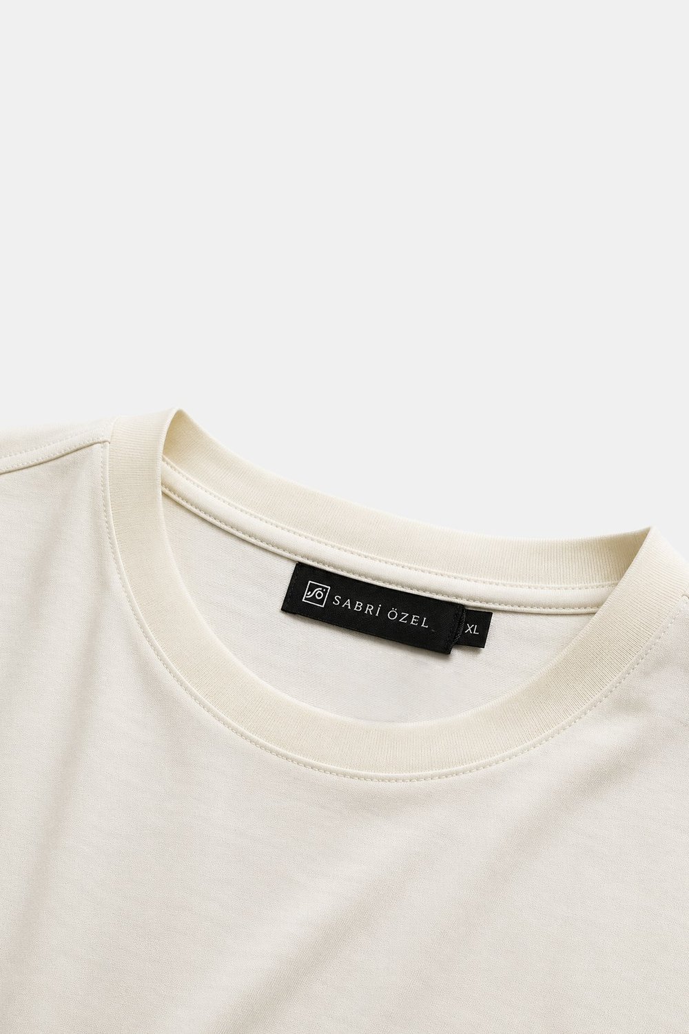 Krem %100 Pamuk Regular Fit Bisiklet Yaka Basic T-shirt