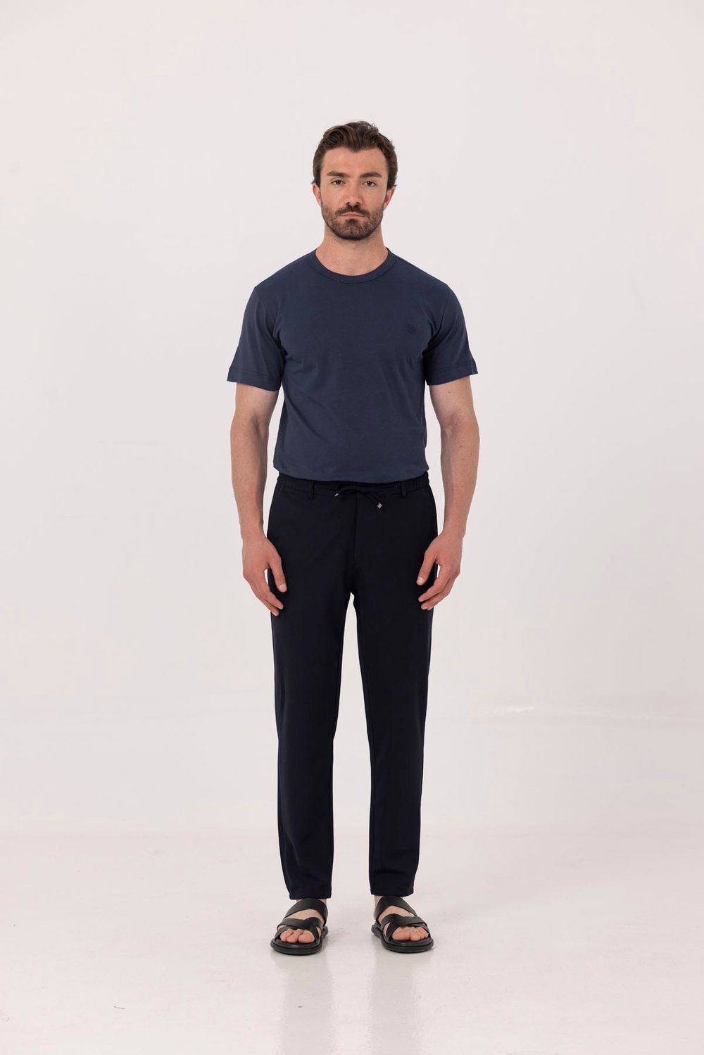 Lacivert Nakışlı %100 Pamuk Bisiklet Yaka Düz Renk Basic T-Shirt