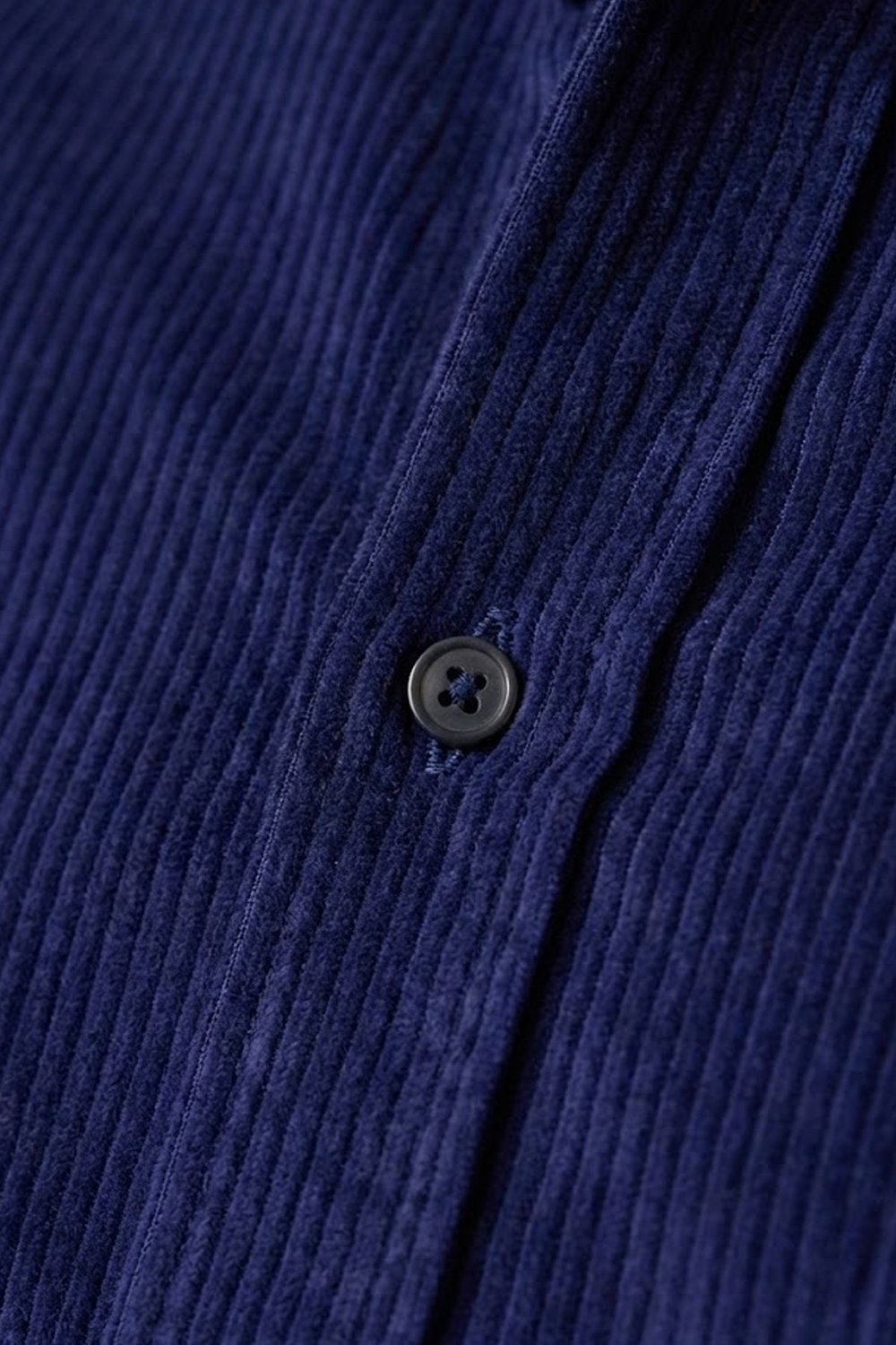 Lacivert Comfort Fit Pamuklu Fitilli Kadife Uzun Kollu Polo Yaka Erkek Gömlek