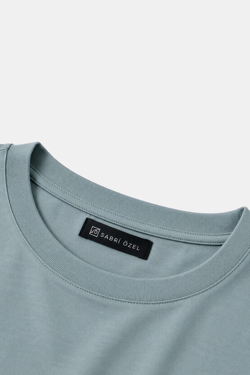 Okaliptus Yeşili %100 Pamuk Regular Fit Bisiklet Yaka Basic T-shirt
