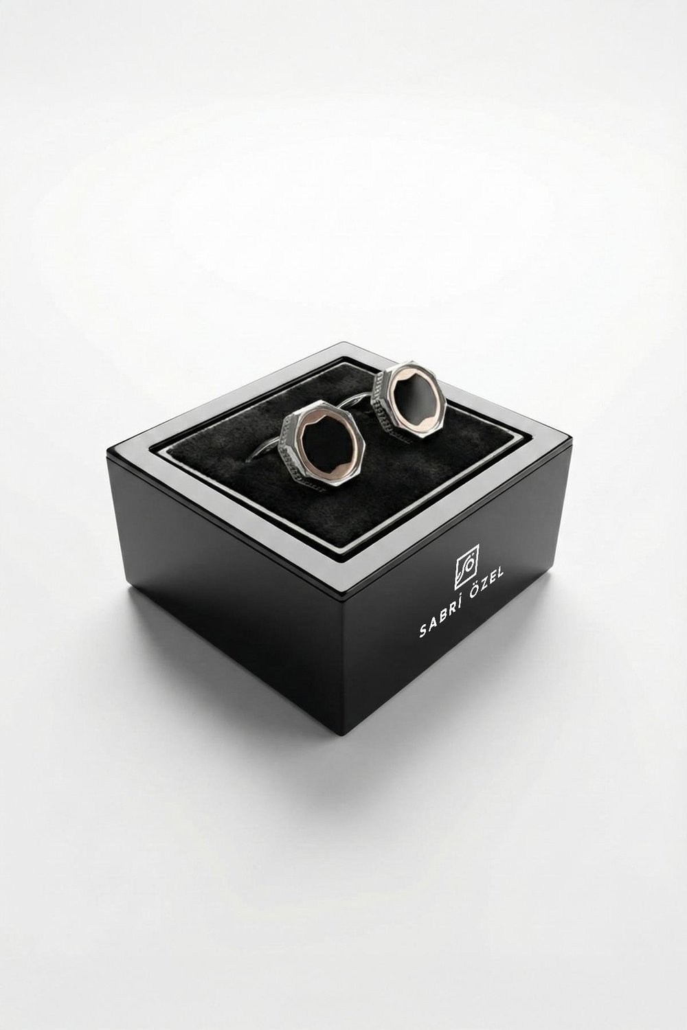 Metal Sarı-Siyah Yuvarlak Erkek Kol Düğmesi