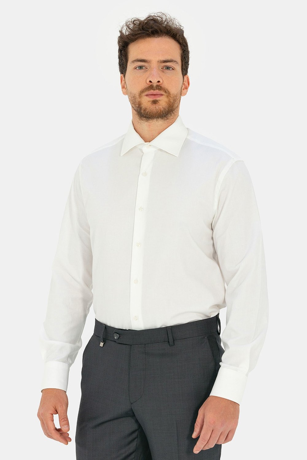Beyaz Regular Fit Sivri Yaka Uzun Kollu Gömlek