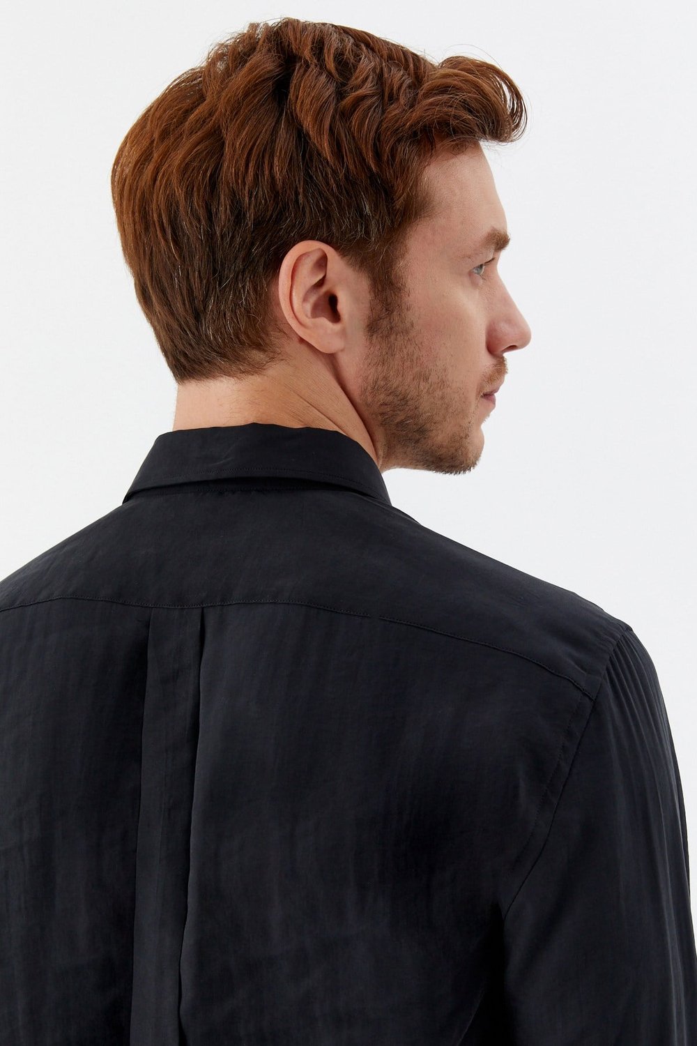 Siyah %100 Pamuk Klasik Yaka Cepli Slim Fit Gömlek