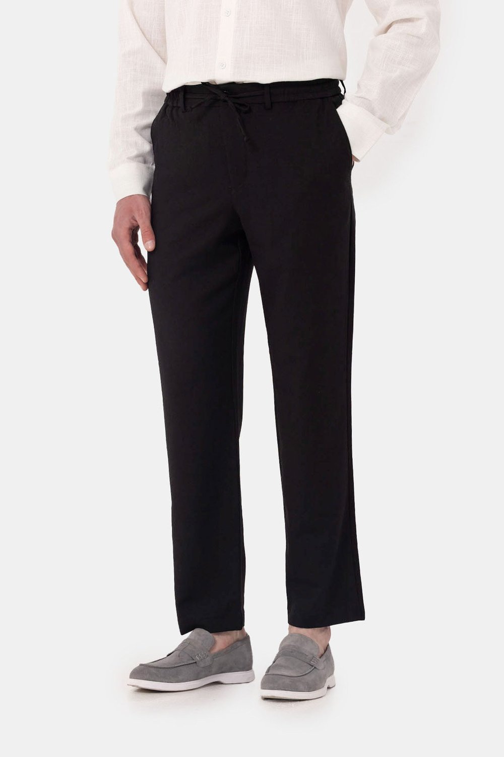 Siyah Keten Görünümlü Arka Lastikli Köprü Kemerli Bağcıklı Regular Fit Jogger Pantolon