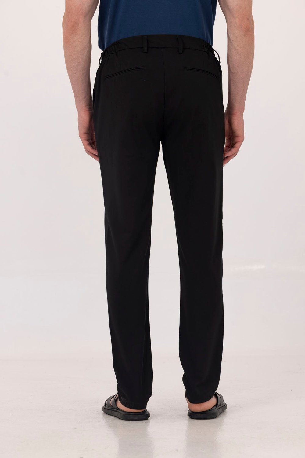 Siyah Yanı Lastikli Köprülü Kemerli Slim Fit Jogger Pantolon
