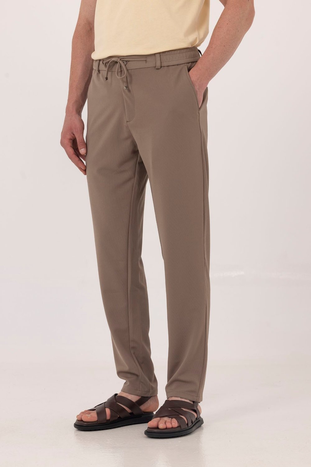 Vizon Dokulu Arka Lastikli Köprü Kemerli Bağcıklı Slim Fit Jogger Pantolon