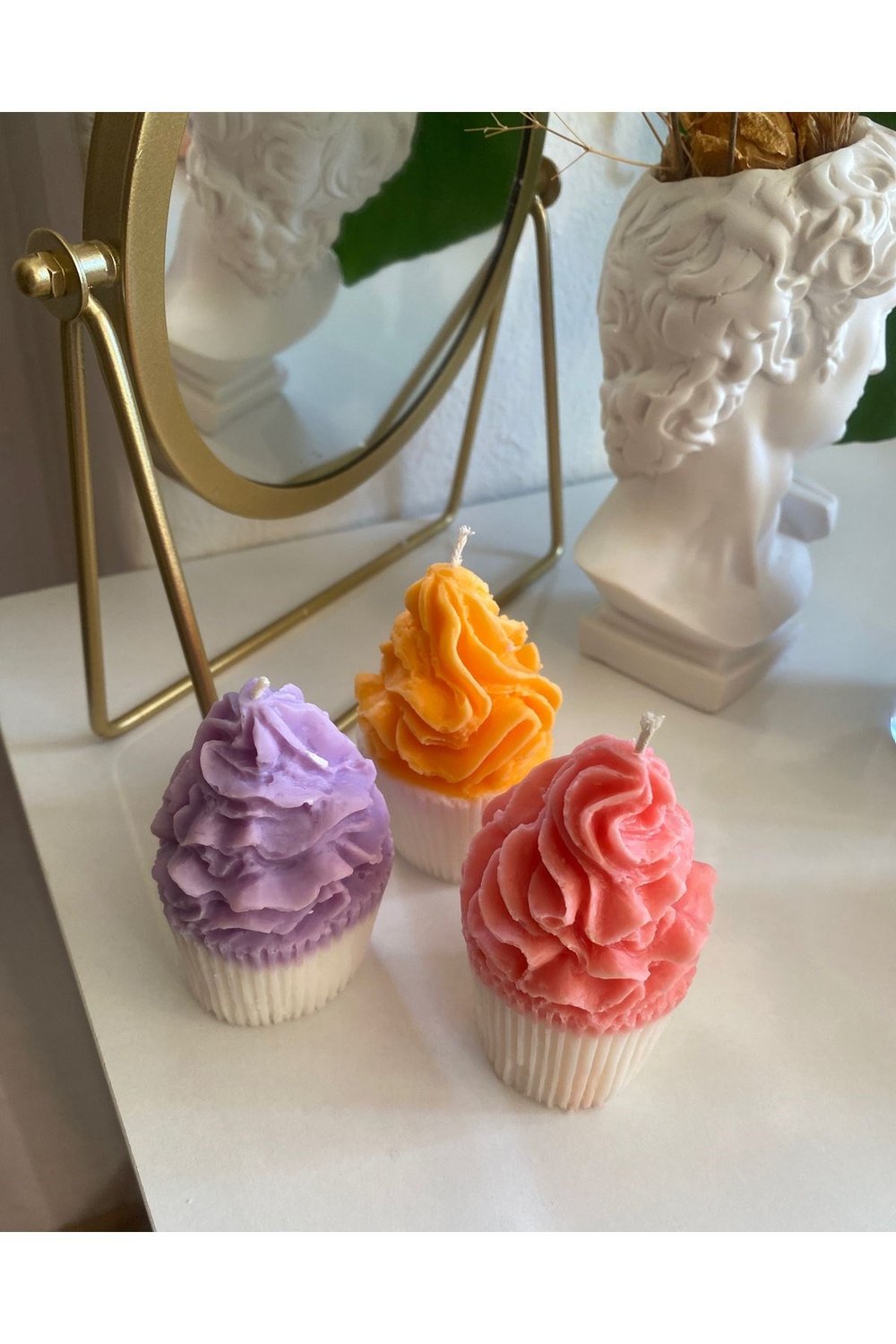 cupcake set candle