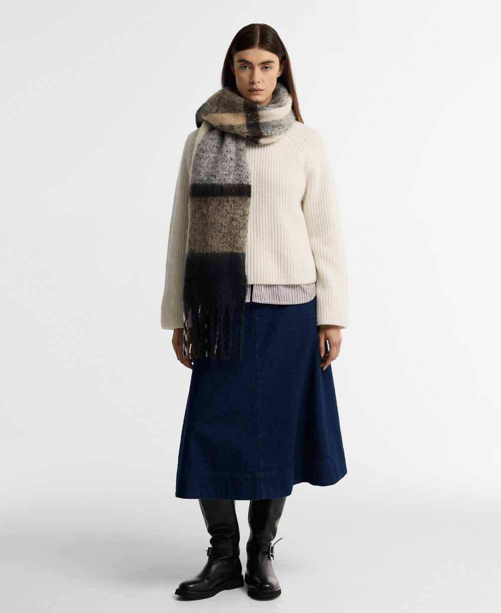 Barbour Isla Tartan Boucle Şal