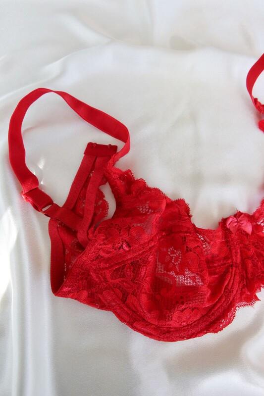 Dantelli Lace Sütyen Takım
