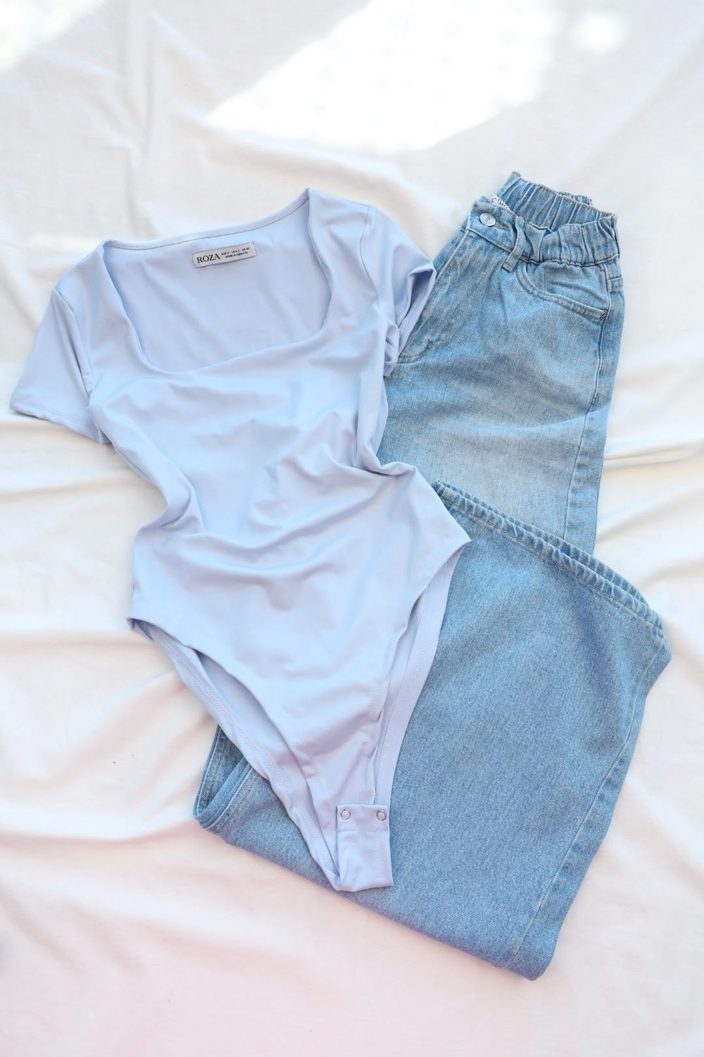 BodysuitKare Yaka Kısa Kol Bodysuit