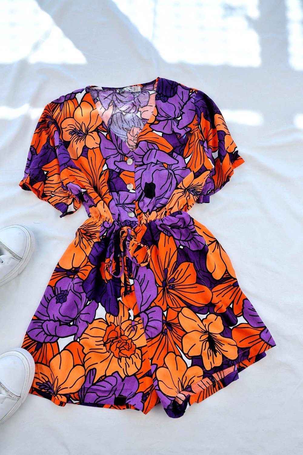 TulumDesenli Düğmeli Şort Tulum