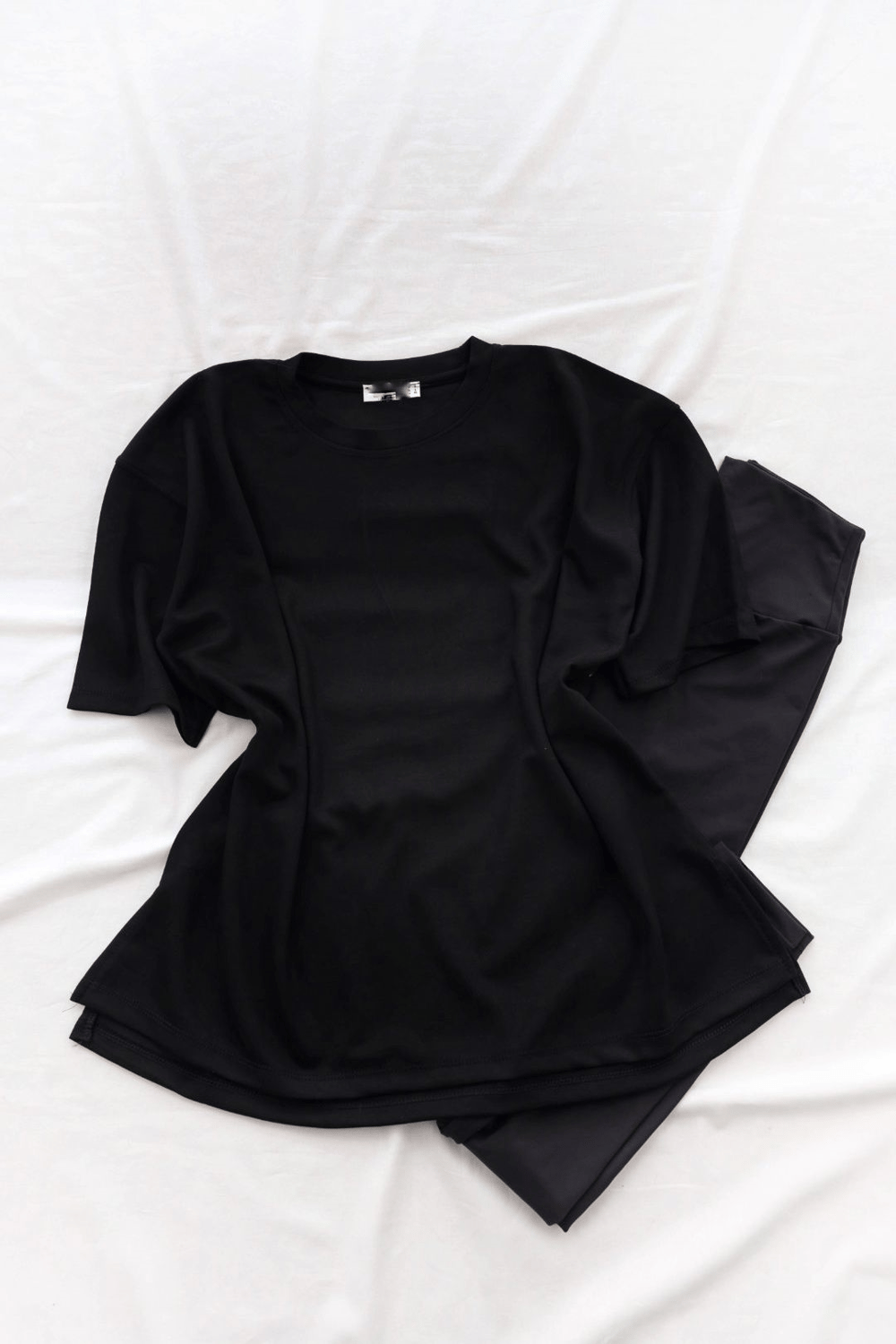TshirtOysh Yırtmaçlı Oversize Tshirt