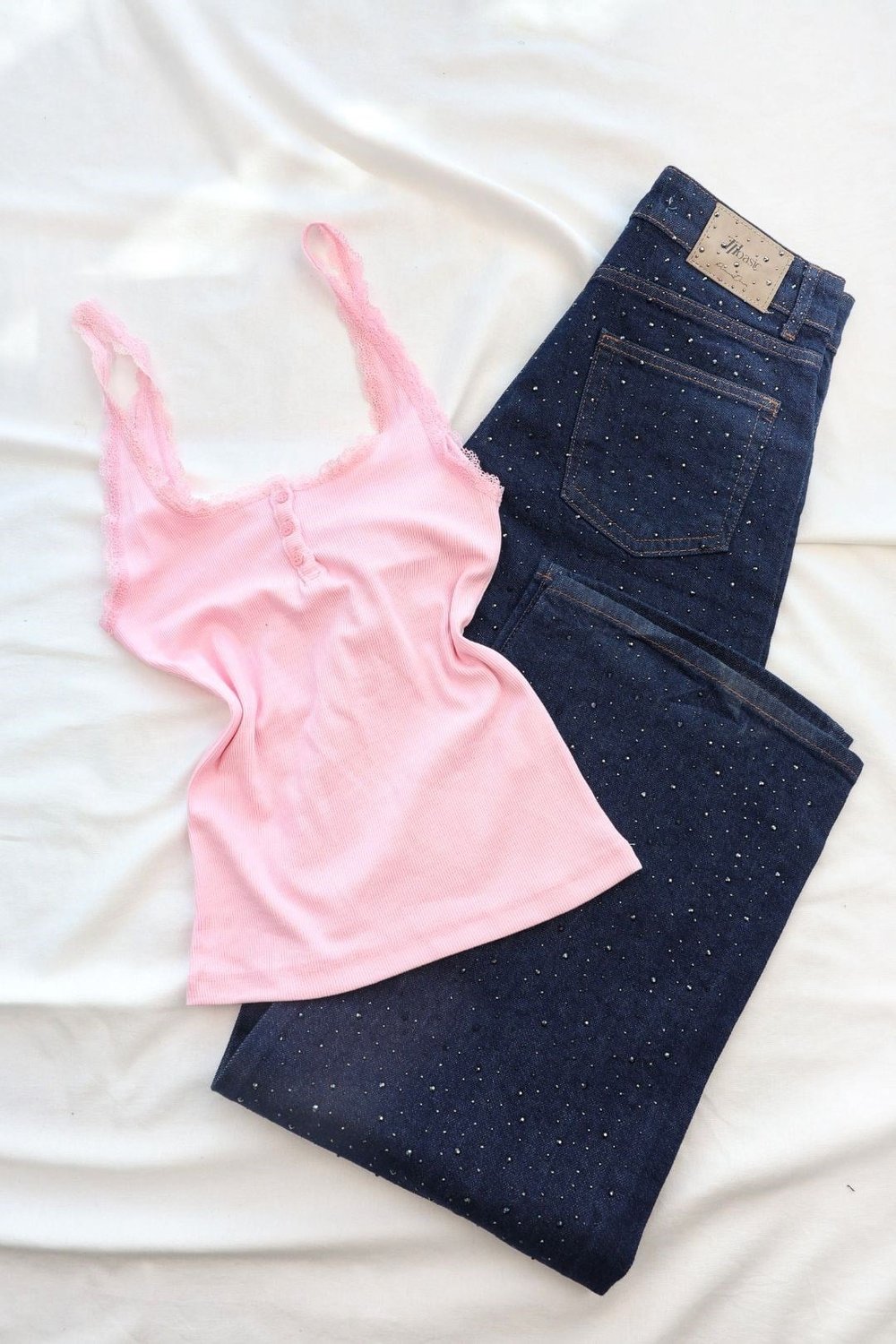 CroptopsDüğmeli Kaşkorse Dantel Askılı Crop