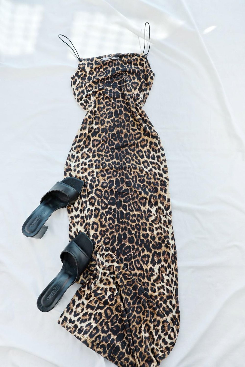 ElbiseSpagetti Askılı Leopar Maxi Elbise