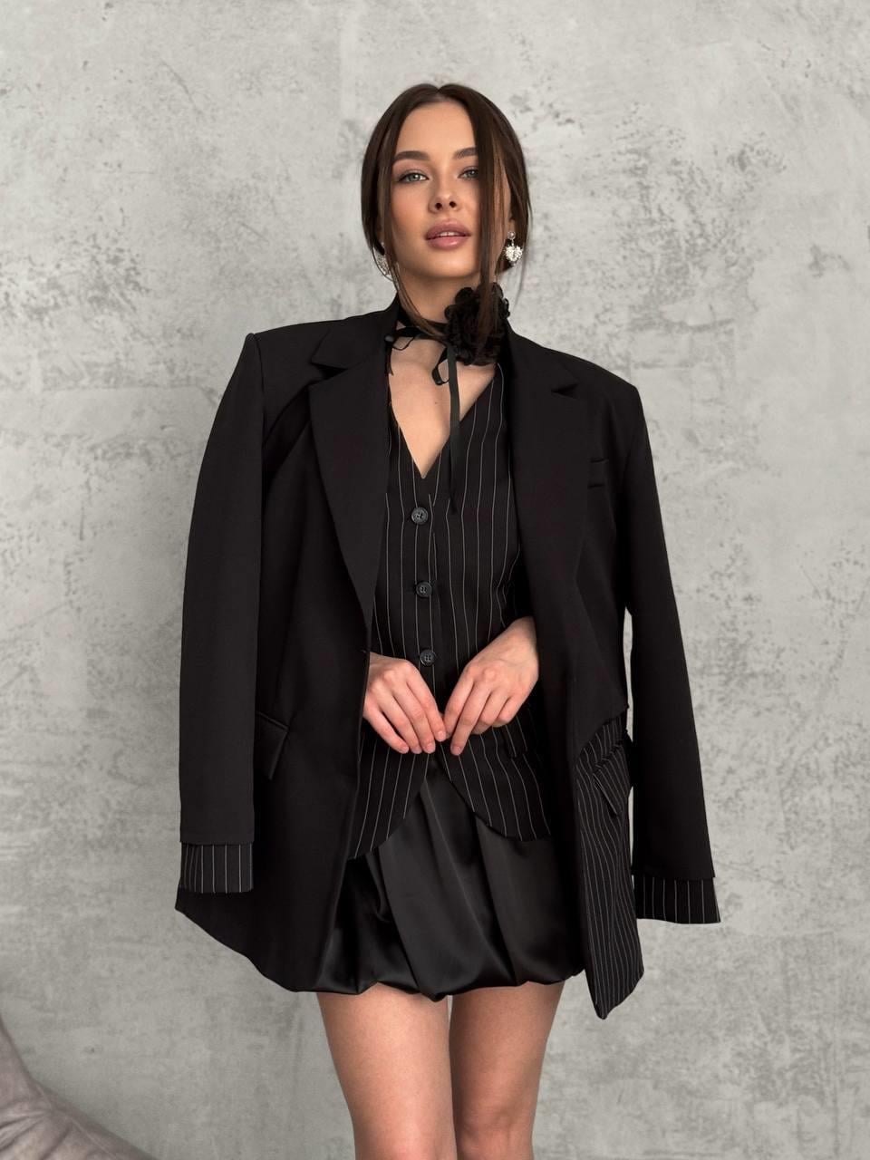 Oversize Tasarım Çizgi Detaylı Blazer Ceket