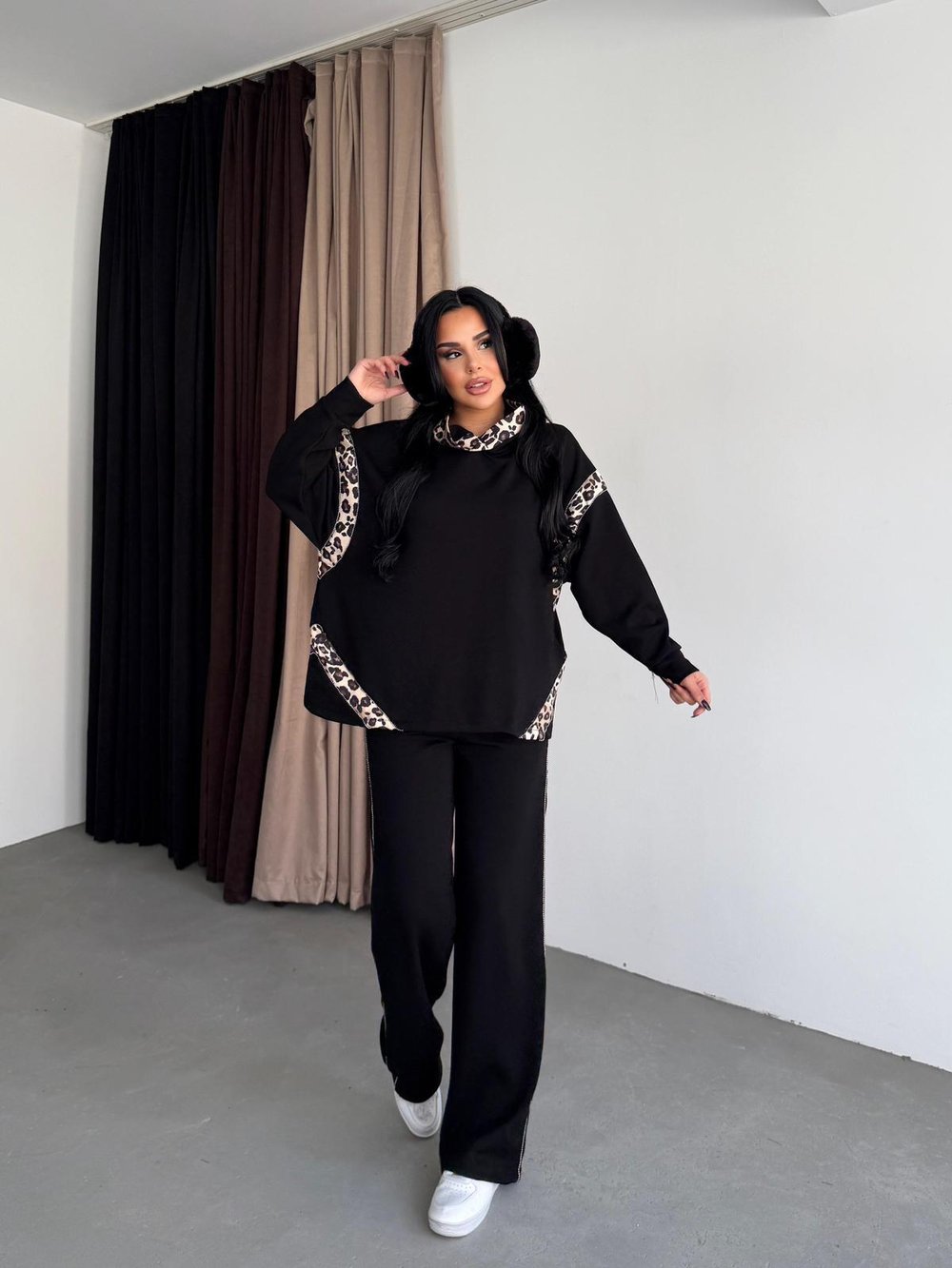 Premium Leopar Desen Detaylı Bol Paça Pantolon-Sweatşört Eşofman Takımı