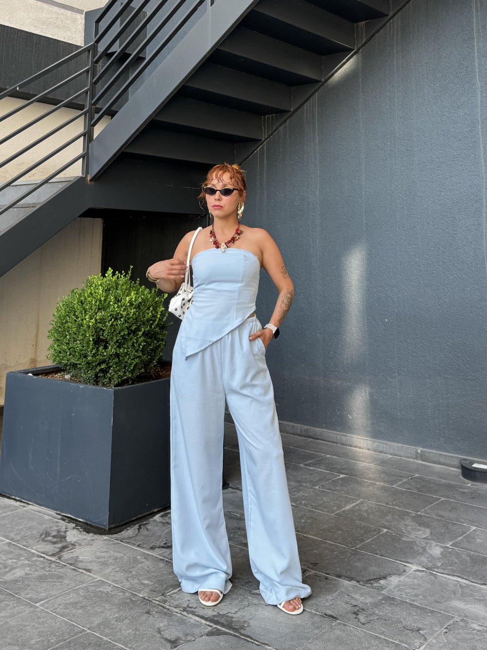 Premium Pamuklu Asimetrik Straplez Bluz Bol Paça Pantolon 2'lİ Takım