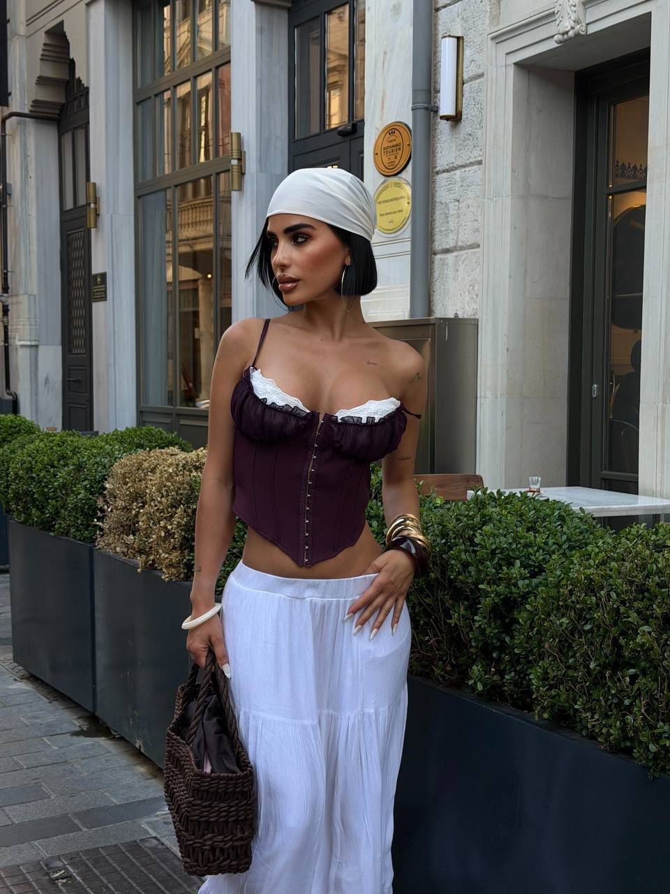 Premium Trend Dantel Detaylı İnce Askılı Agraflı Crop Korse Bluz