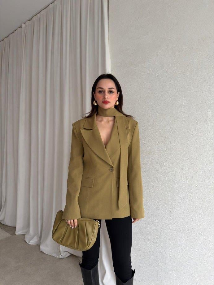 Premium Trend Şal Detaylı Belden Oturtmalı Tasarım Vatkalı Blazer Ceket
