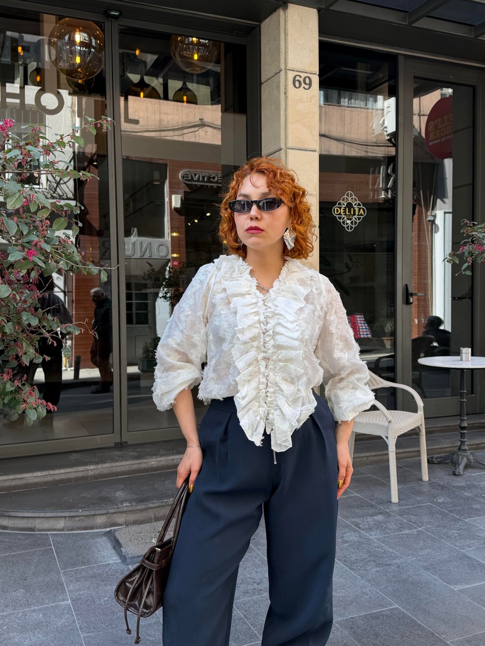 Premium Trend Yakası Fırfırlı Dokulu Gömlek